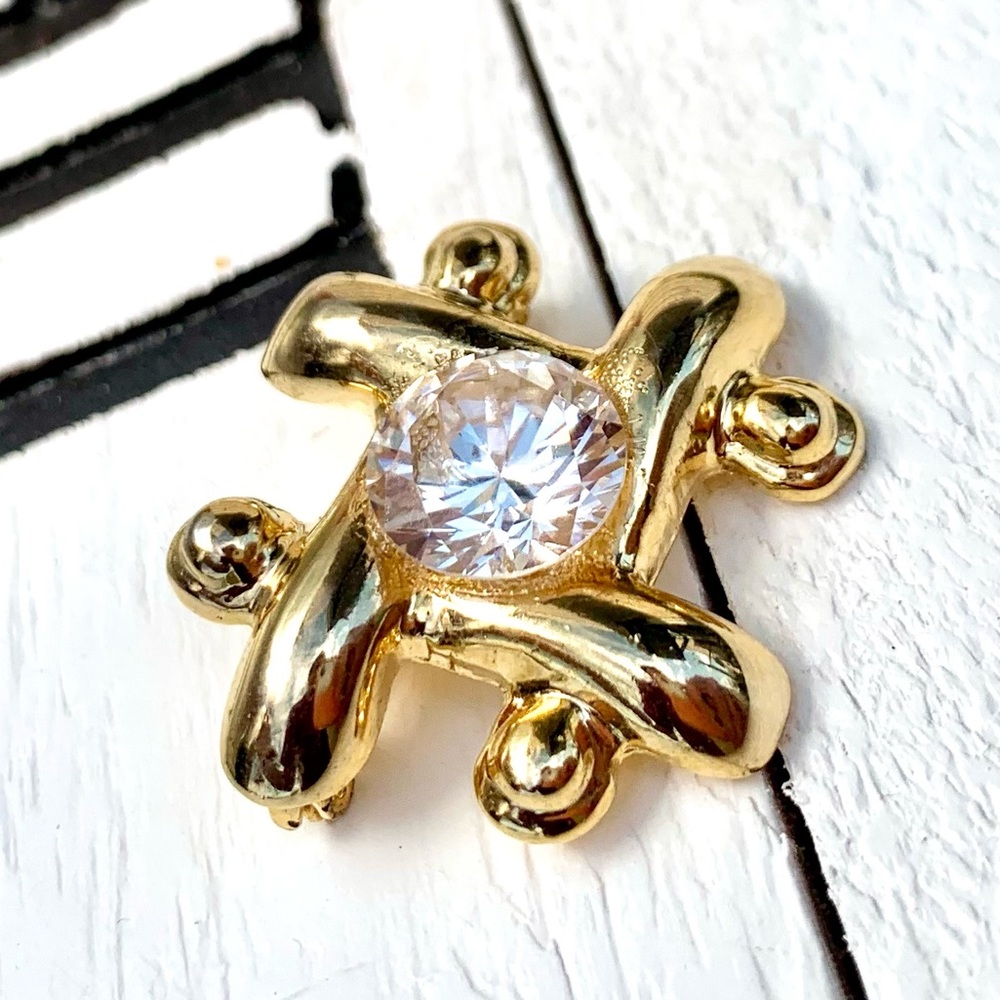 Vintage Crystal Rhinestone Studded Gold Tone “Hashtag” Brooch Pin